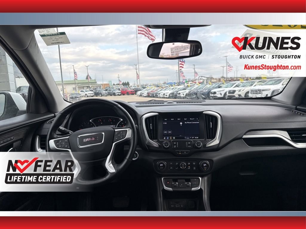 Used 2023 GMC Terrain SLT image 41