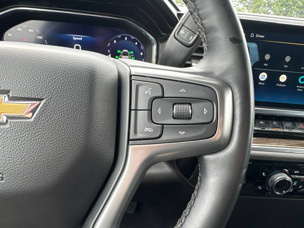 Used 2024 Chevrolet Silverado 1500 LT AWD/4WD image 21