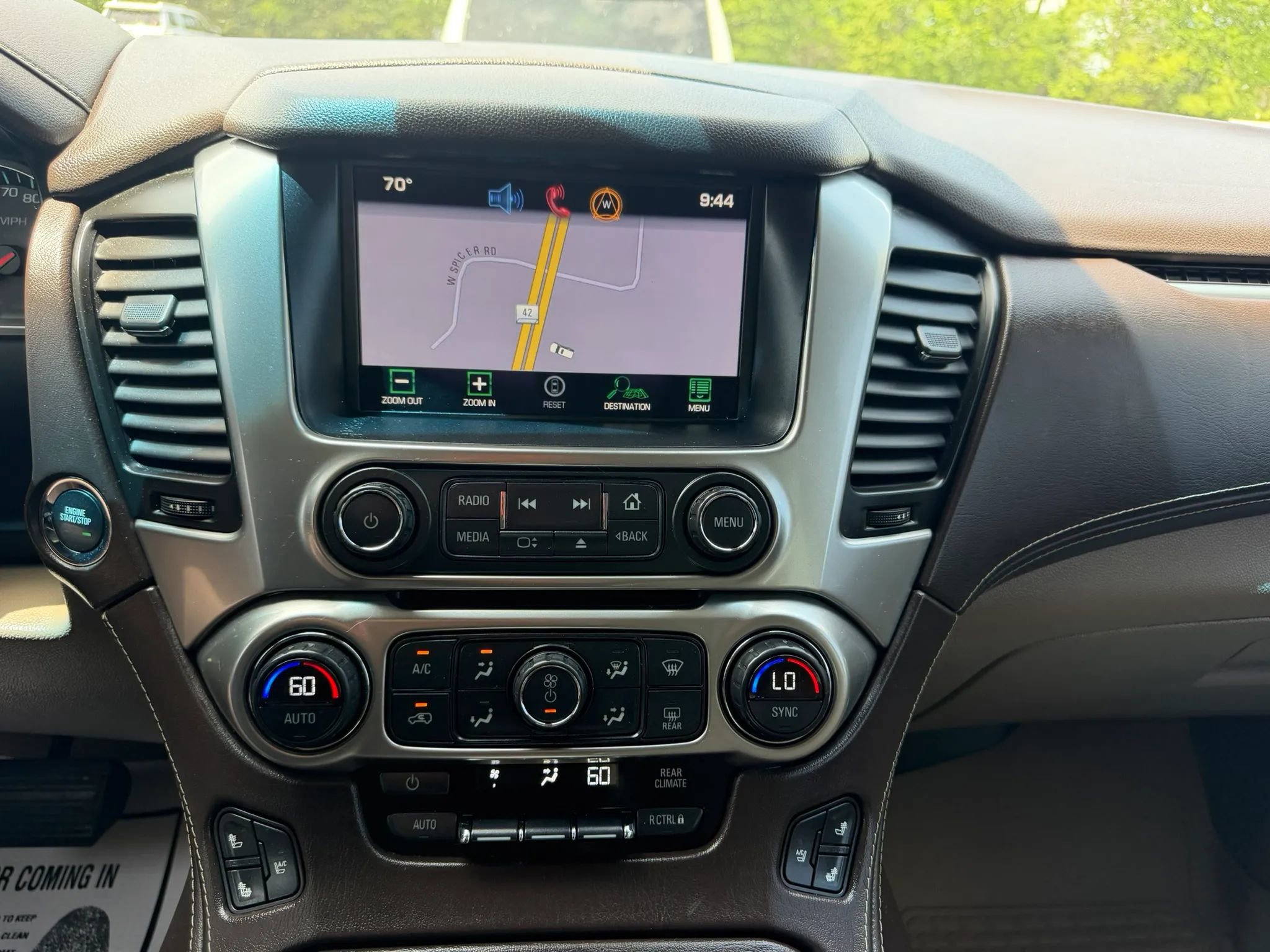 Used 2015 Chevrolet Tahoe LTZ AWD/4WD image 5