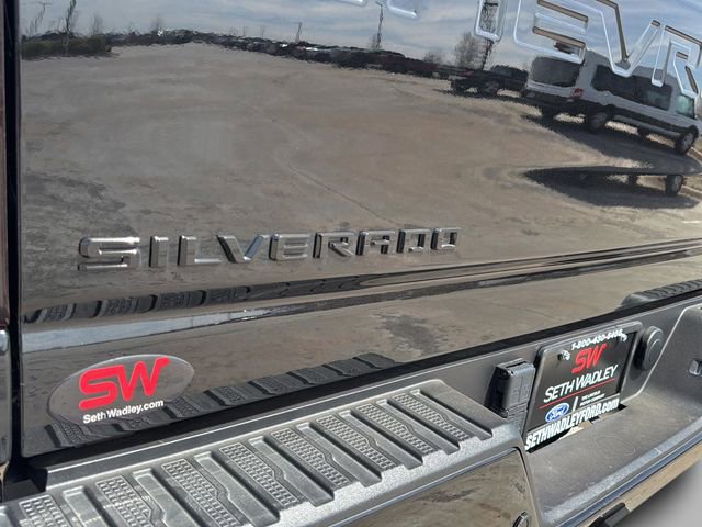 Used 2024 Chevrolet Silverado 2500 LTZ w/ LTZ Plus Package image 16