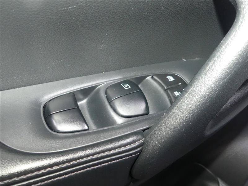 Used 2020 Nissan Rogue S AWD/4WD image 20