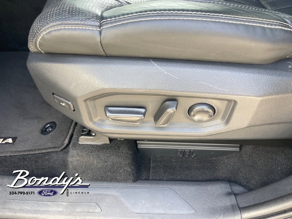 Used 2023 Toyota Sequoia Capstone RWD image 9