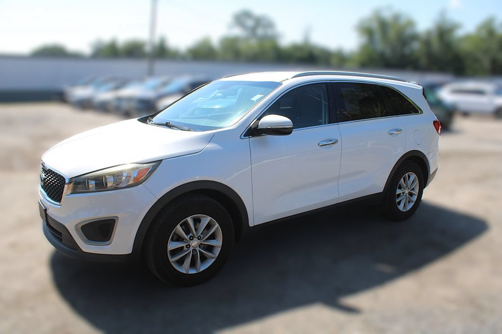 Used 2017 Kia Sorento LX FWD image 14
