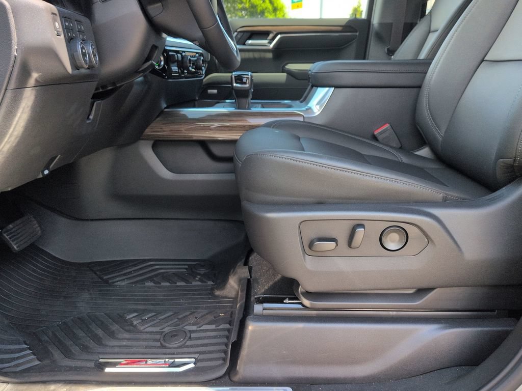 New 2026 Chevrolet Silverado 1500 LT Trail Boss w/ LT Trail Boss Premium Package AWD/4WD image 10