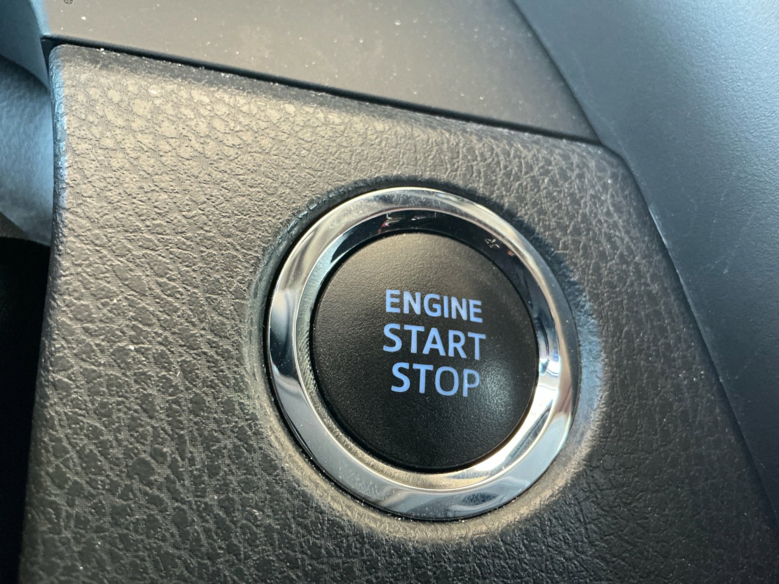 Used 2020 Toyota Camry XSE w/ Carpet Mat Package FWD image 30