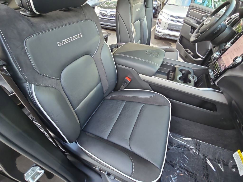 New 2026 RAM 1500 Laramie w/ Off Road Group image 10