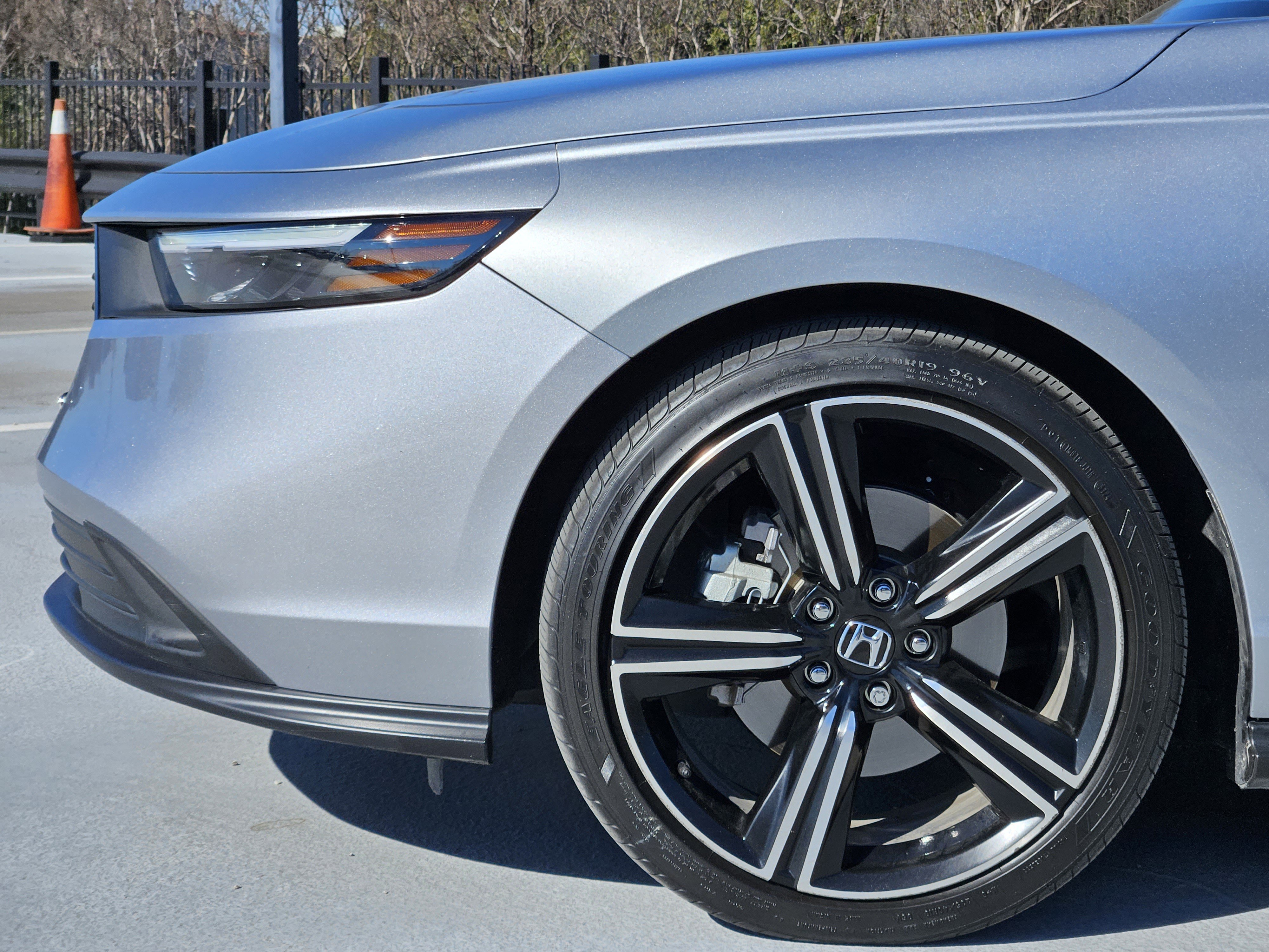 Used 2024 Honda Accord Sport image 12