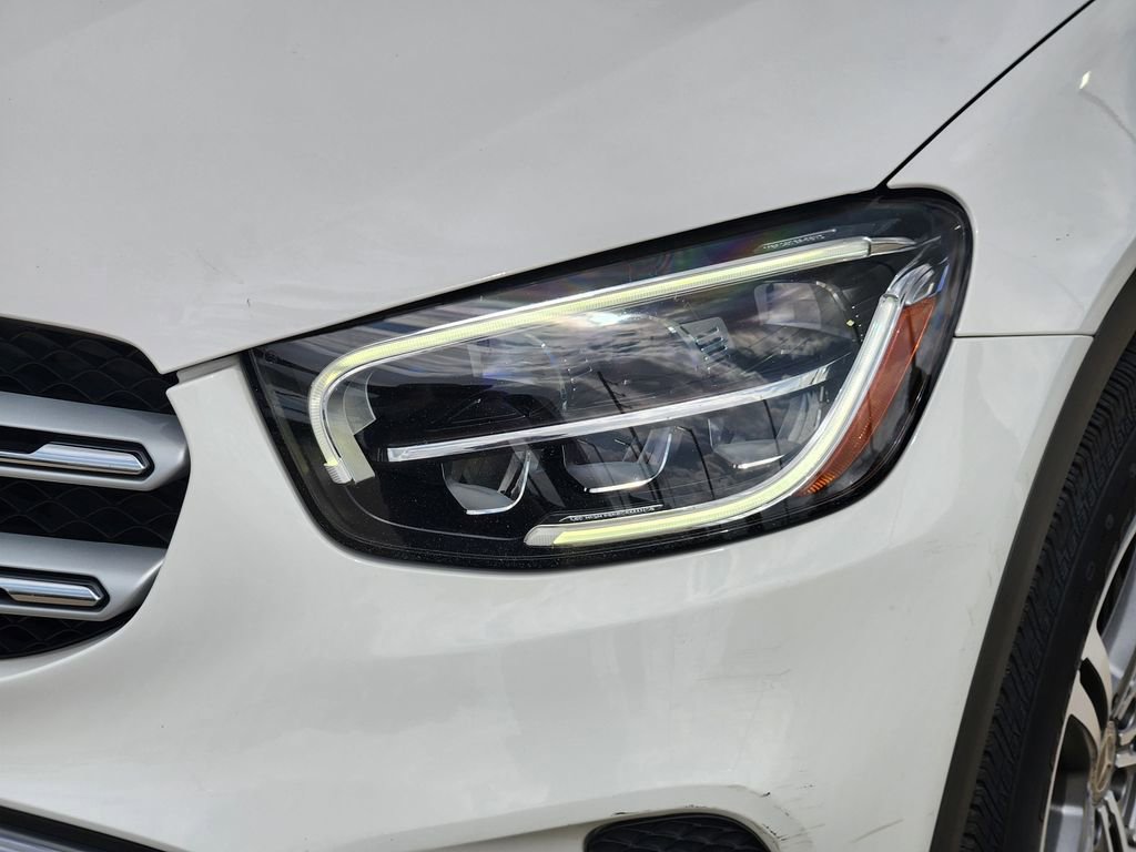 Used 2020 Mercedes-Benz GLC 300 4MATIC image 9
