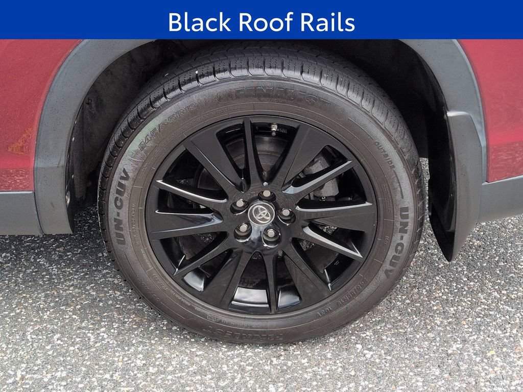 Used 2019 Toyota Highlander SE w/ Carpet Mat Package (TMS) AWD/4WD image 30