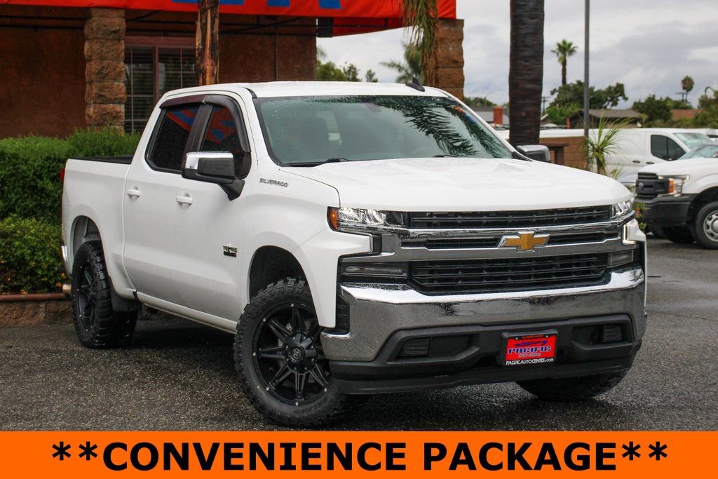 Used 2020 Chevrolet Silverado 1500 LT w/ Texas Edition image 2
