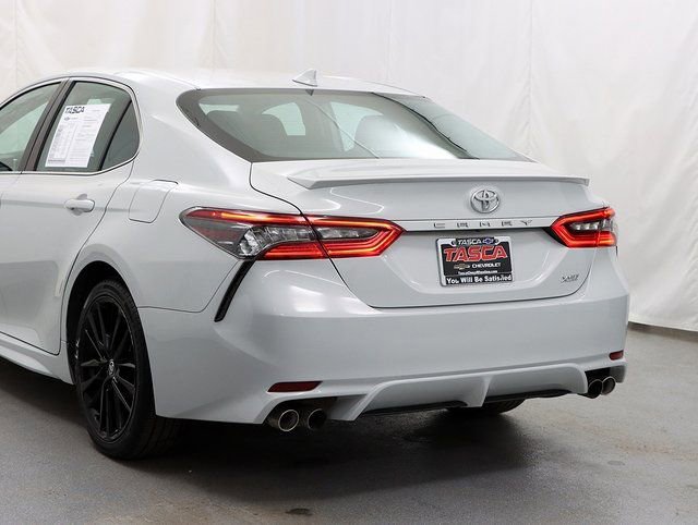 Used 2023 Toyota Camry XSE image 9