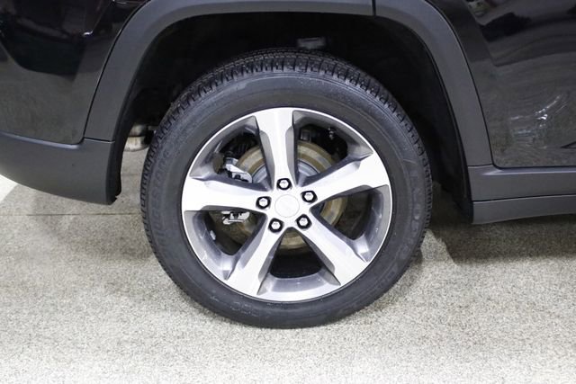 New 2026 Jeep Grand Cherokee Limited image 11