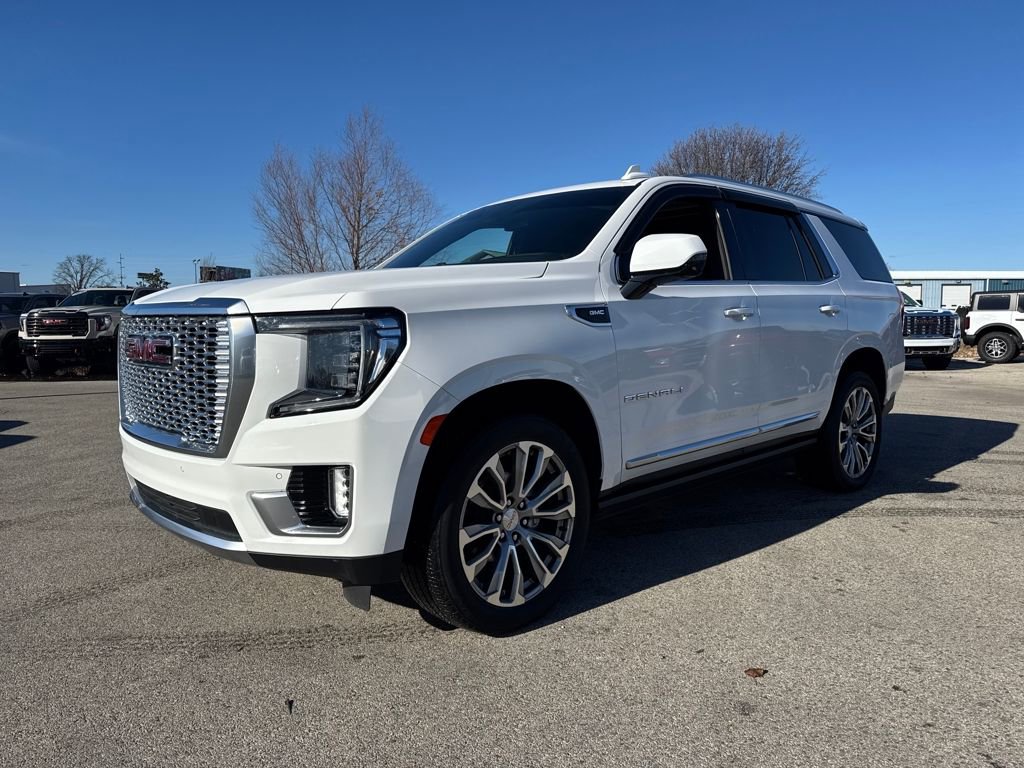 Used 2022 GMC Yukon Denali image 2