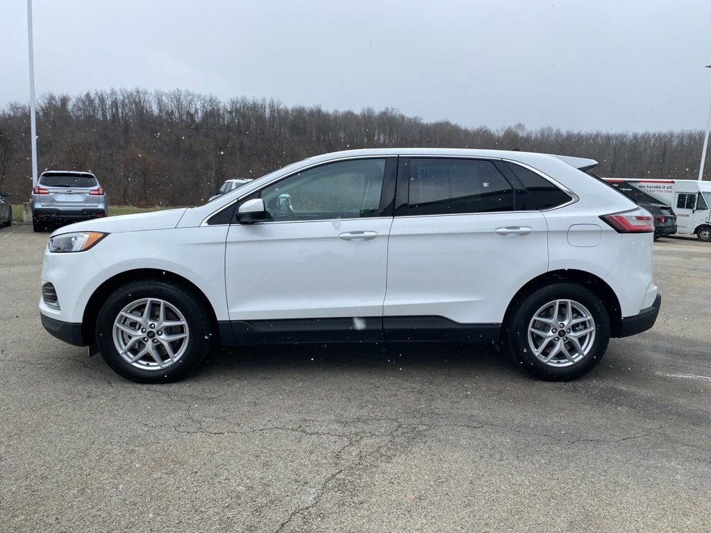 Used 2024 Ford Edge SEL image 6