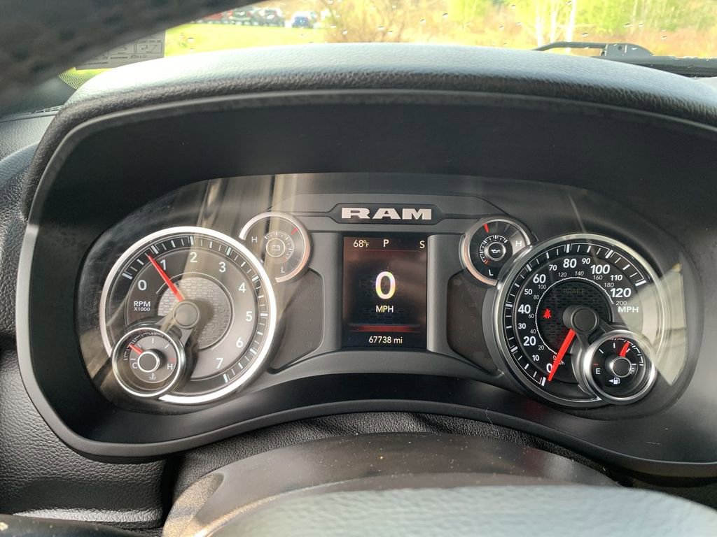 Used 2020 RAM 2500 Big Horn w/ Level 1 Equipment Group image 16