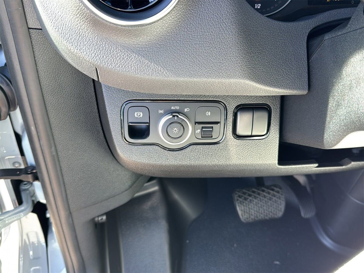 New 2026 Mercedes-Benz Sprinter 2500 image 24