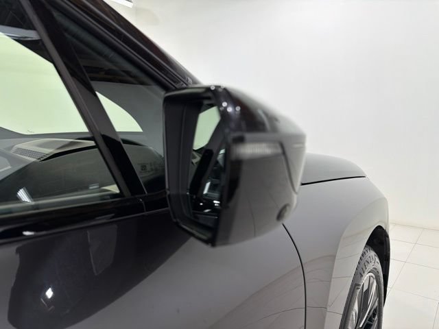 Certified 2024 BMW iX xDrive50 w/ Sport Package AWD/4WD image 26