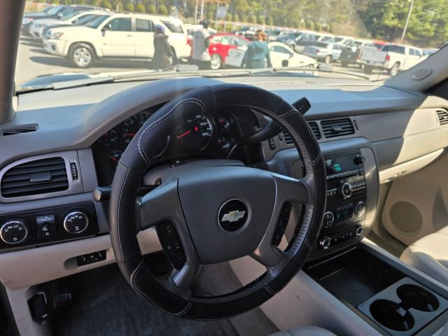 Used 2012 Chevrolet Avalanche LT w/ Suspension Package, Off-Road image 13