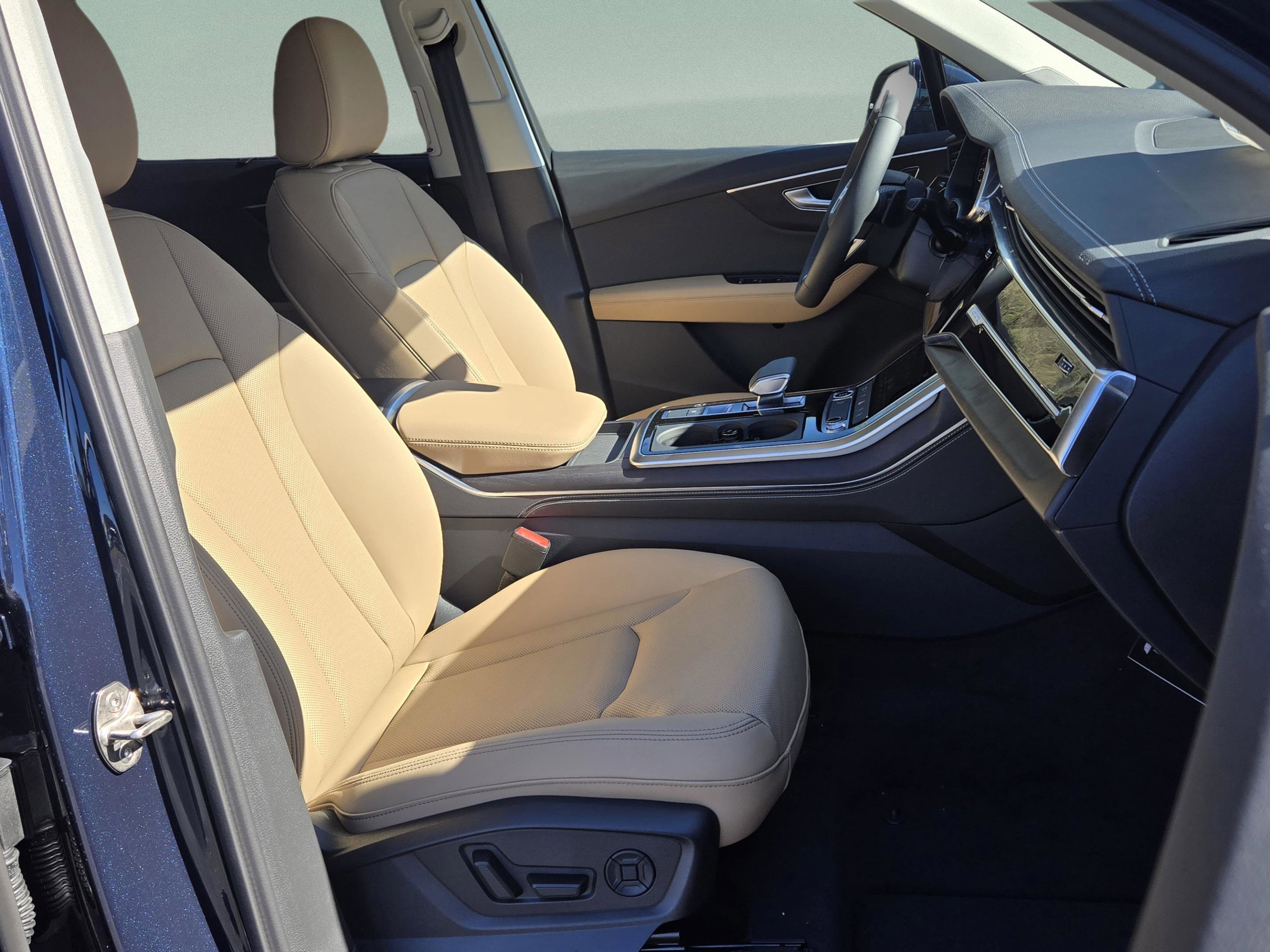 New 2026 Audi Q7 2.0T Premium Plus AWD/4WD image 25