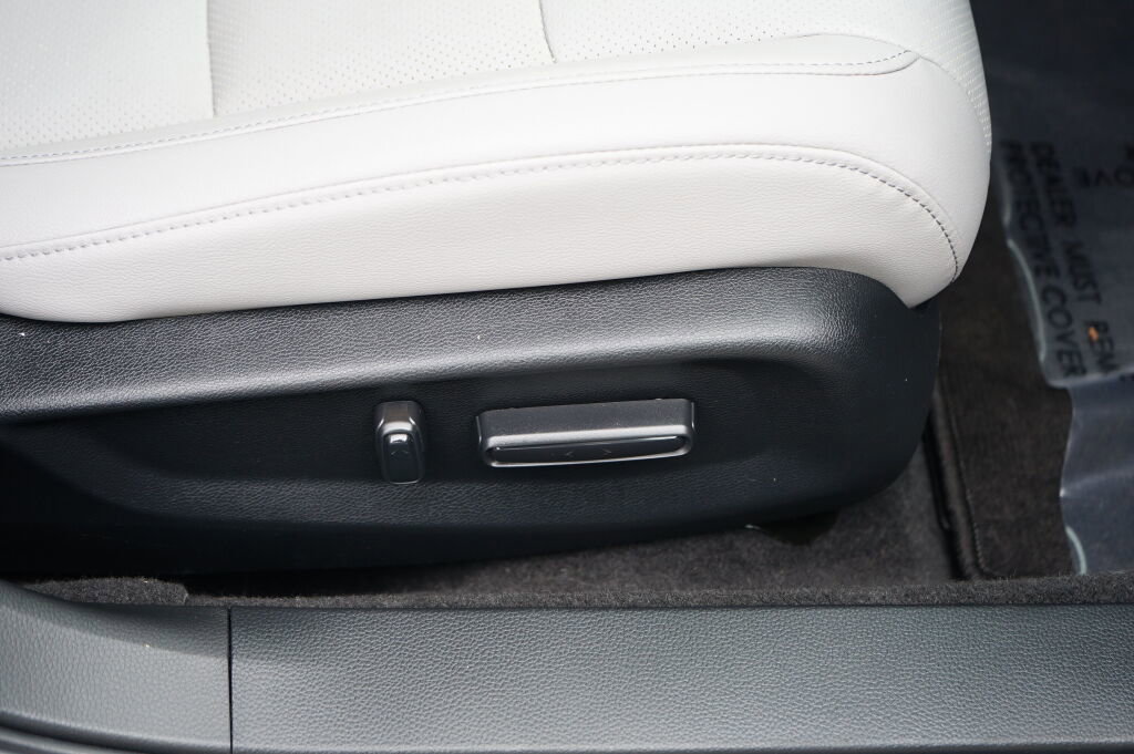 Used 2018 Honda Accord Touring image 31