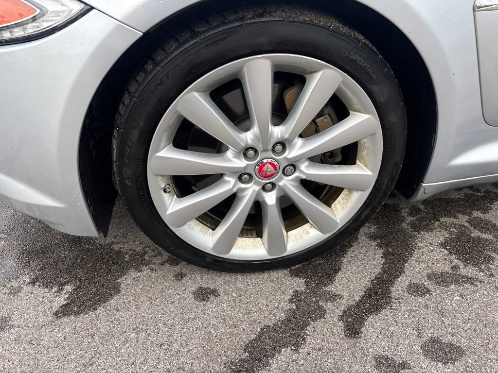 Used 2014 Jaguar XF 3.0 RWD image 4