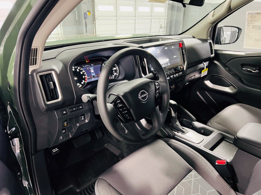 New 2027 Nissan Frontier SV RWD image 21