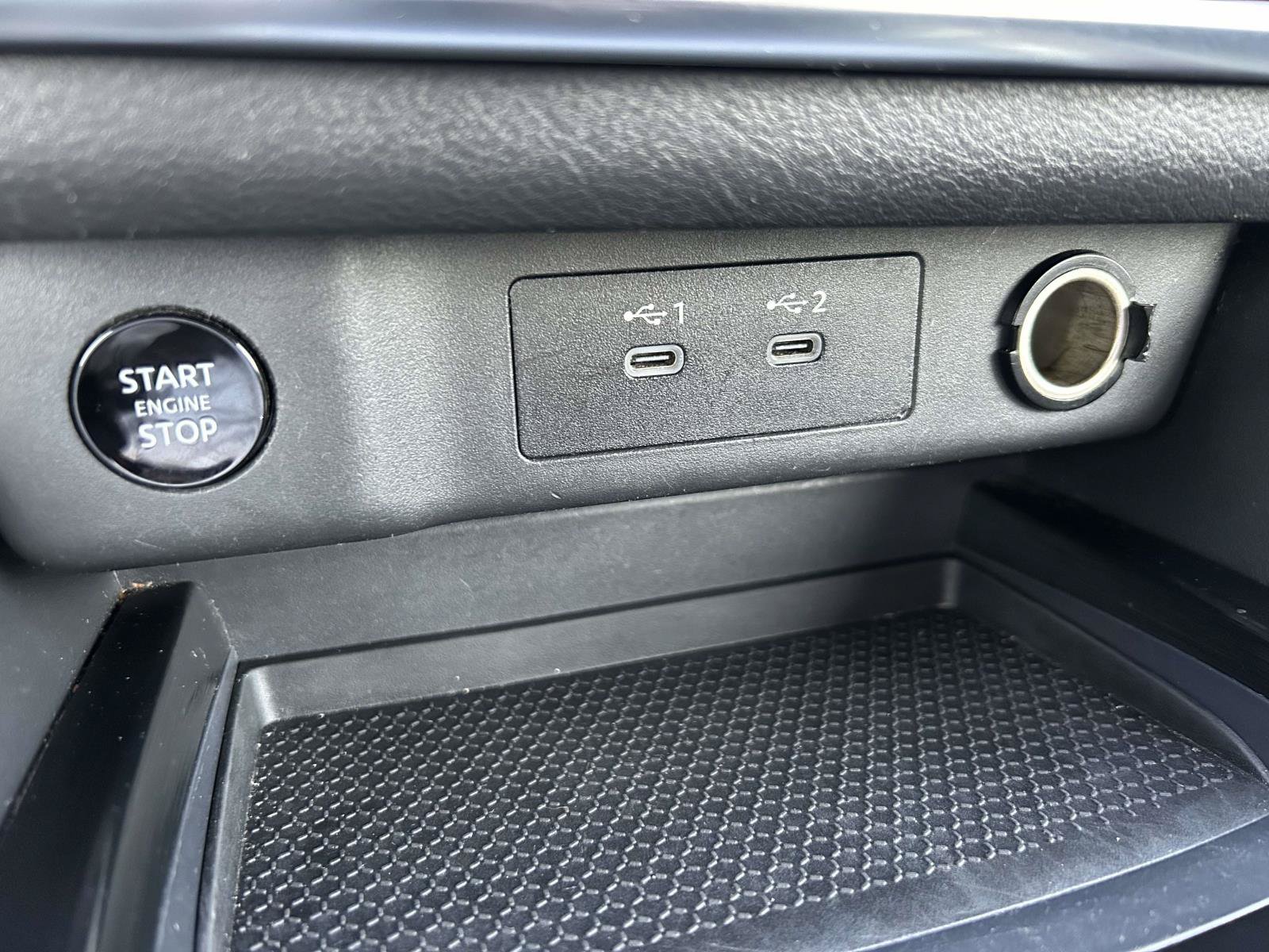 Used 2024 Nissan Rogue SV AWD/4WD image 21