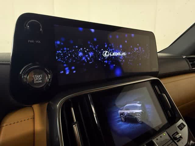 Used 2023 Lexus LX 600 4WD w/ Accessory Package (Z1) image 20