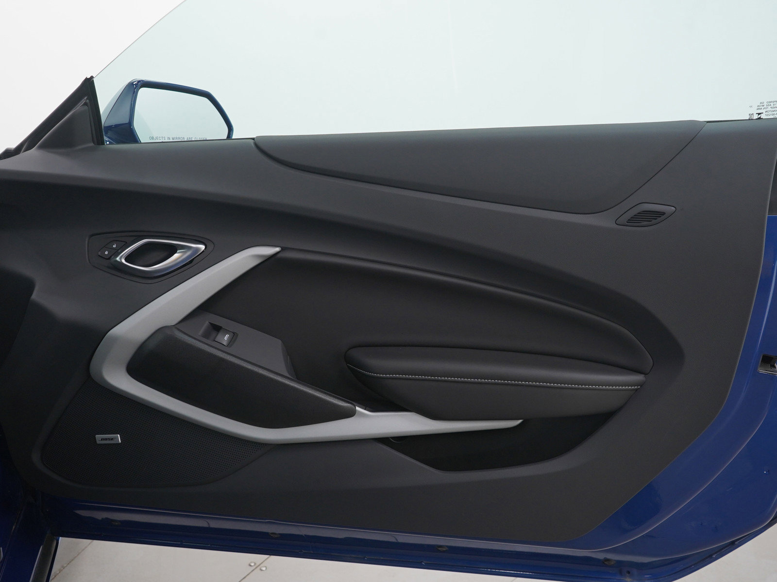 Used 2024 Chevrolet Camaro LT w/ RS Package image 9