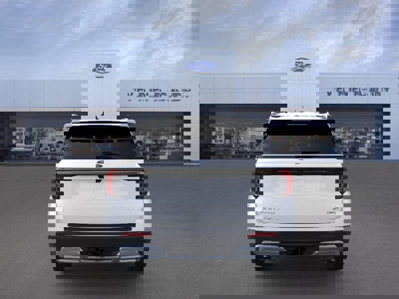 New 2026 Ford Explorer Platinum image 5