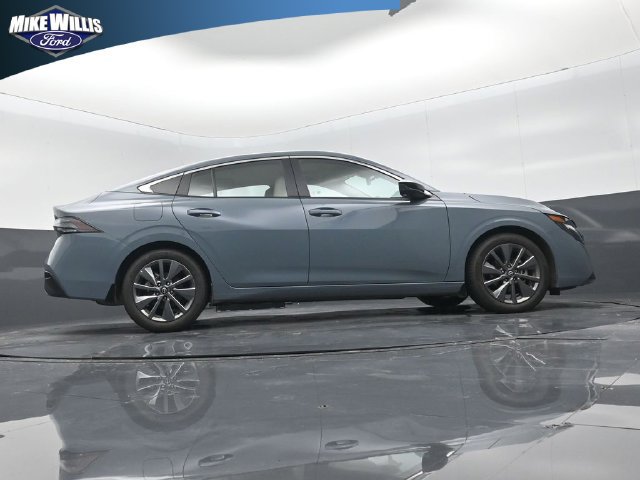 Used 2026 Nissan Sentra SL w/ Floor Mat Package FWD image 24