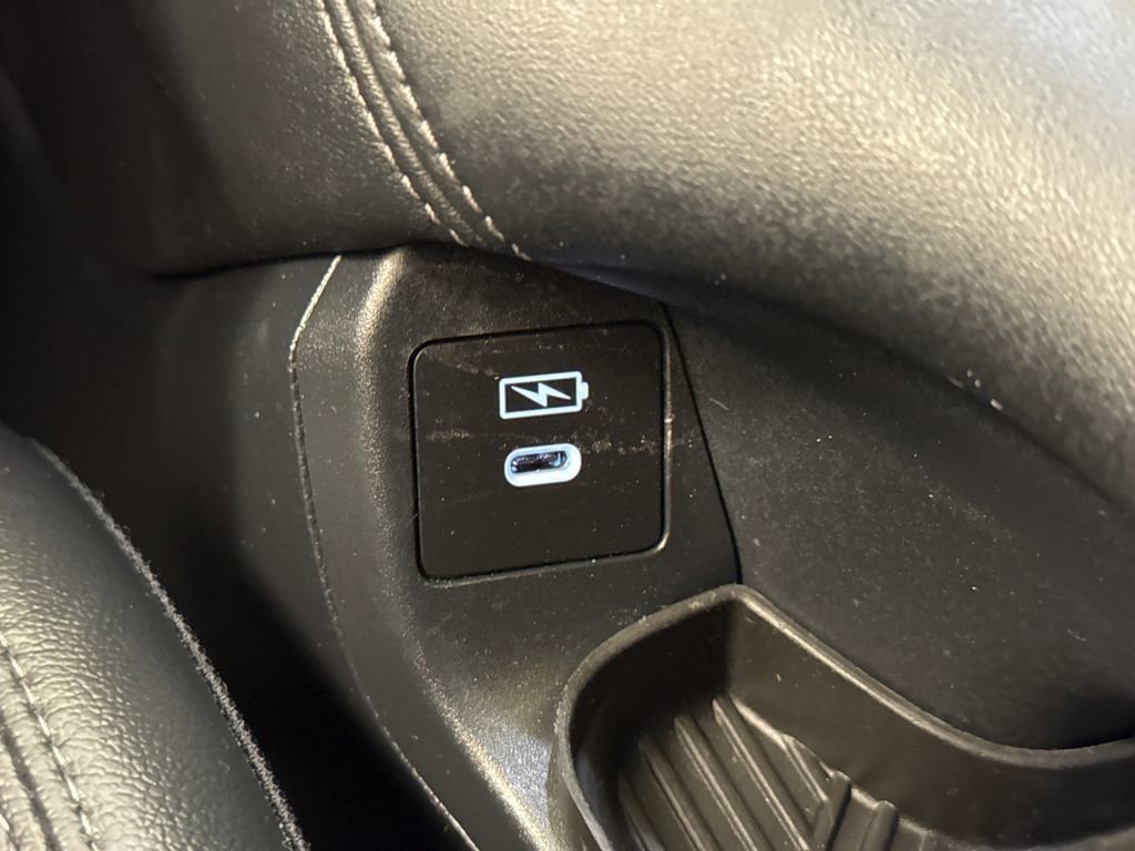 Certified 2024 Honda HR-V EX-L image 29