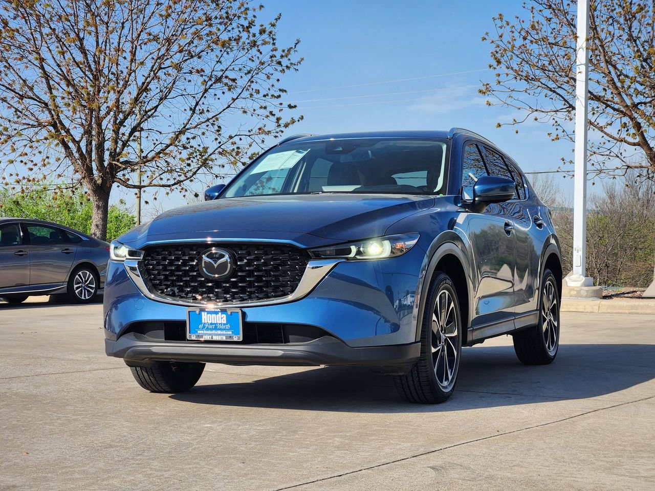 Used 2023 MAZDA CX-5 AWD 2.5 S w/ Premium Plus Pkg image 3