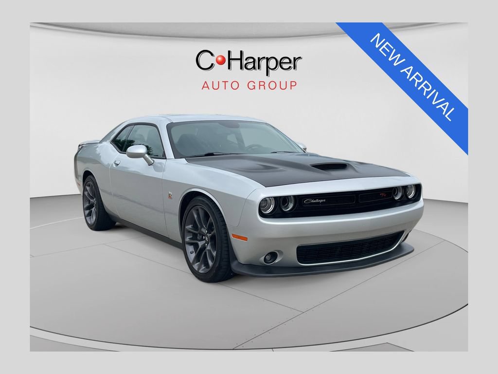 Used 2023 Dodge Challenger R/T Scat Pack RWD image 1