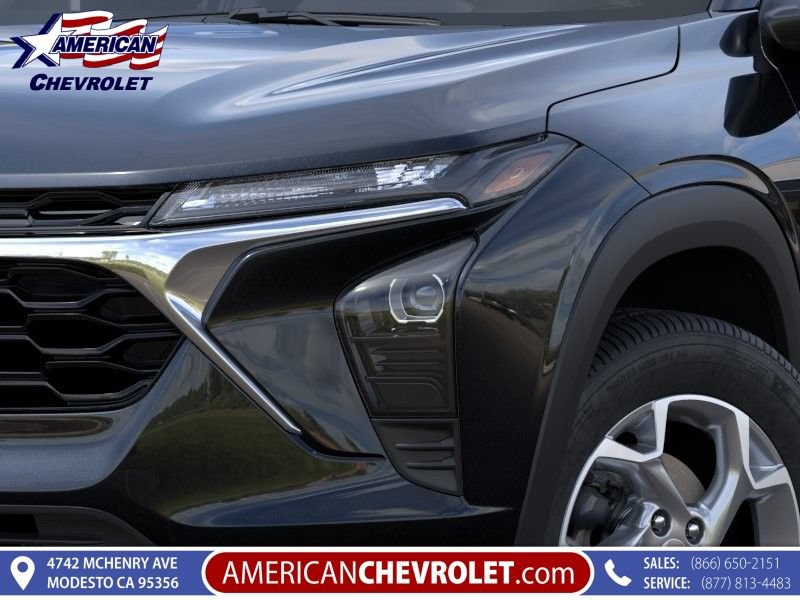 New 2026 Chevrolet Trax LS w/ LS Convenience Package FWD image 9