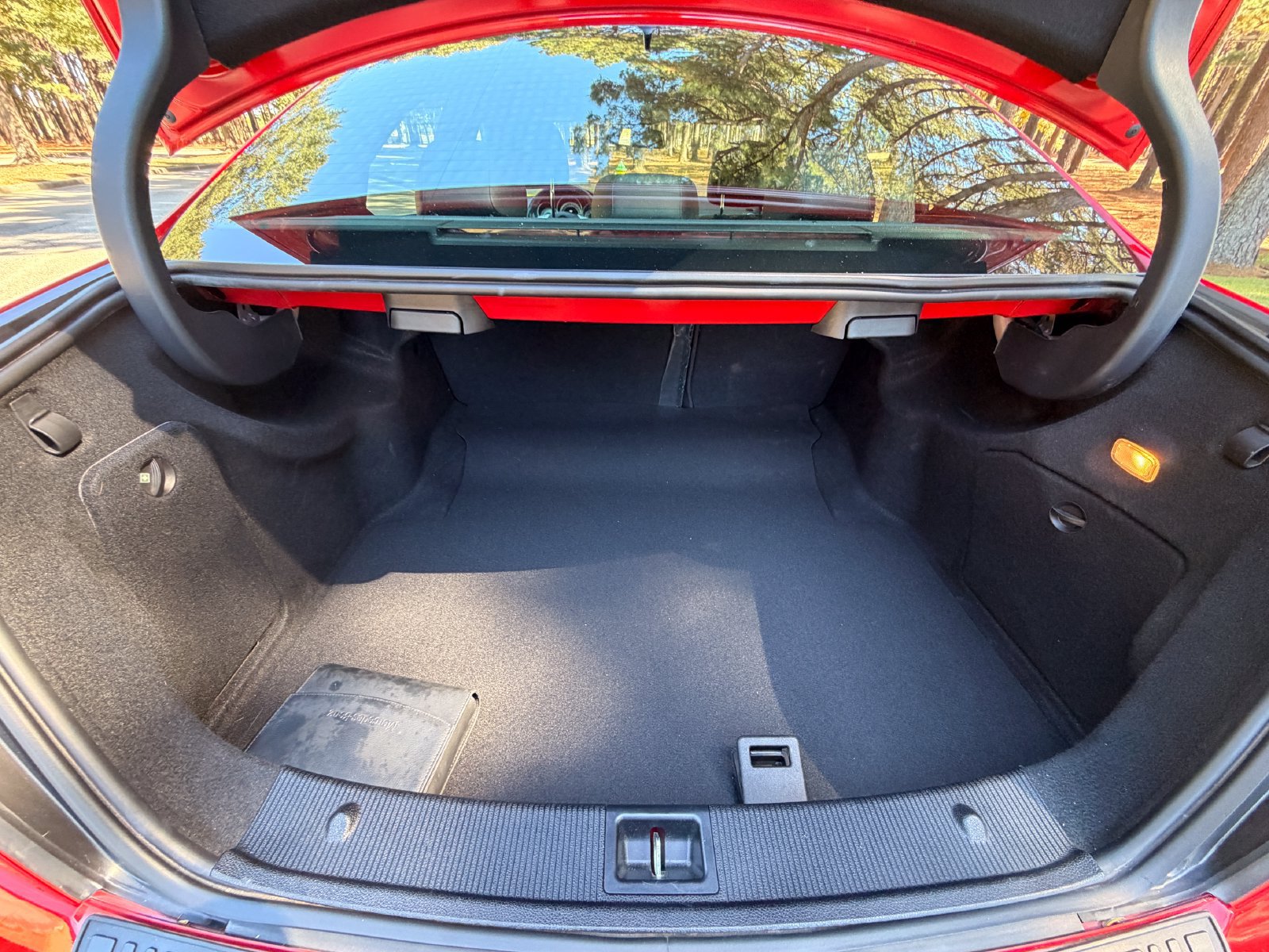 Used 2013 Mercedes-Benz C 250 Sedan image 16