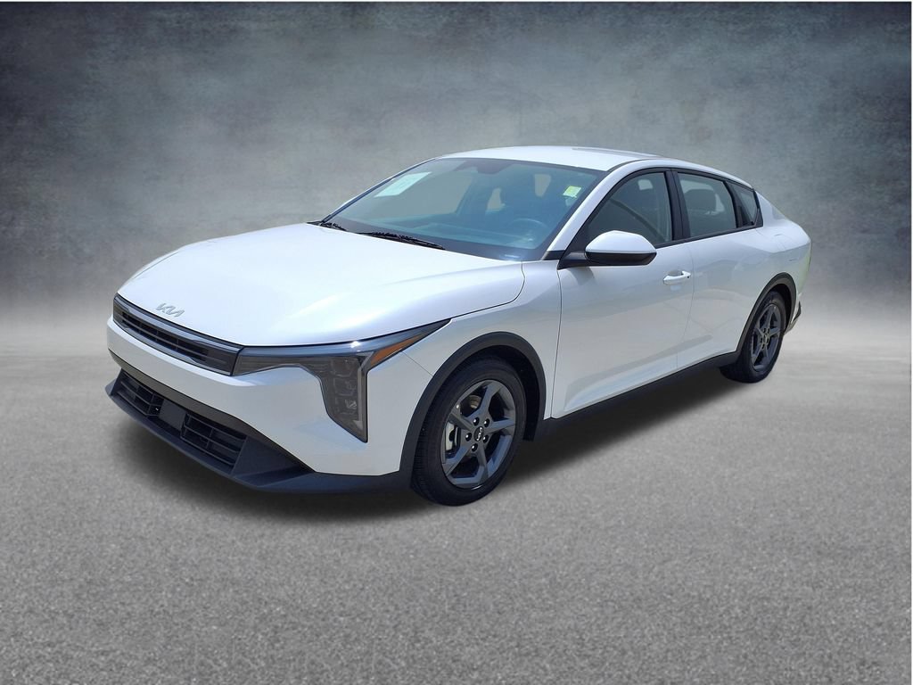 Used 2025 Kia K4 FWD image 3