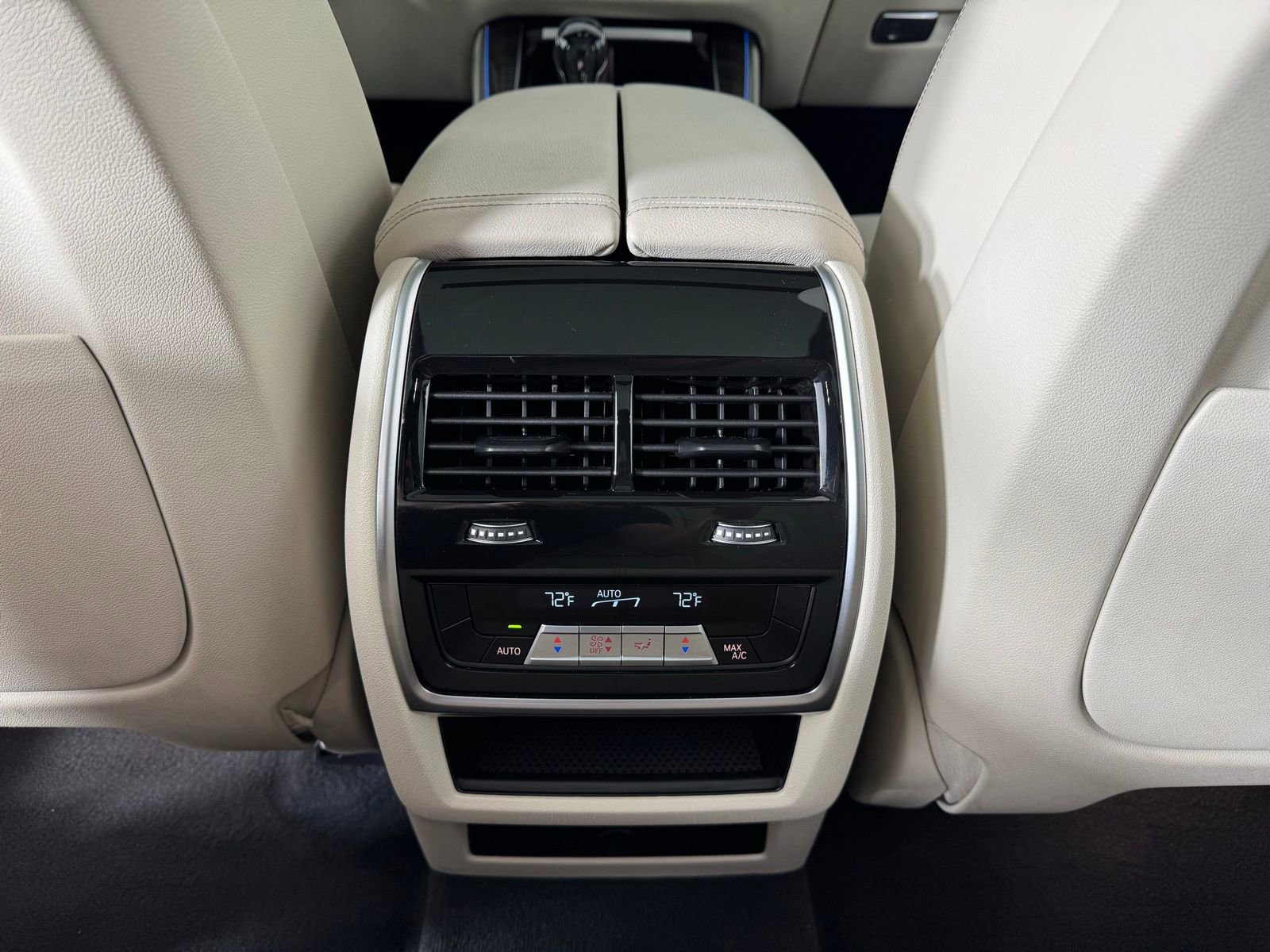 Used 2021 BMW X5 xDrive45e w/ Premium Package image 28