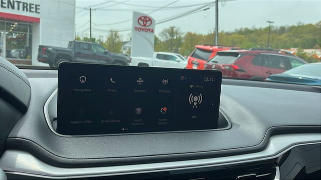 Used 2024 Acura MDX SH-AWD w/ Technology Package image 15