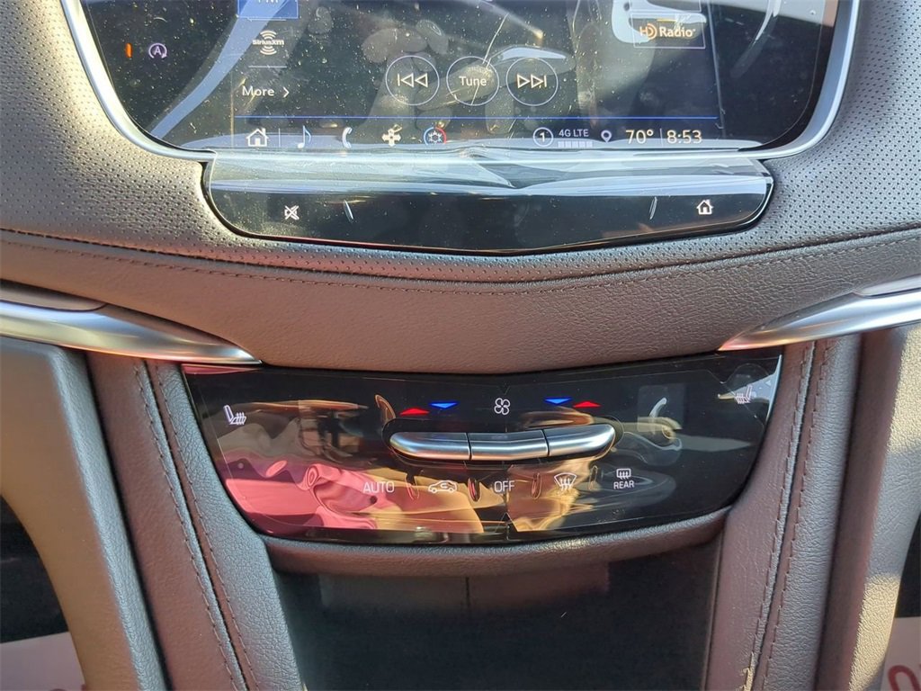 New 2025 Cadillac XT5 Luxury image 34