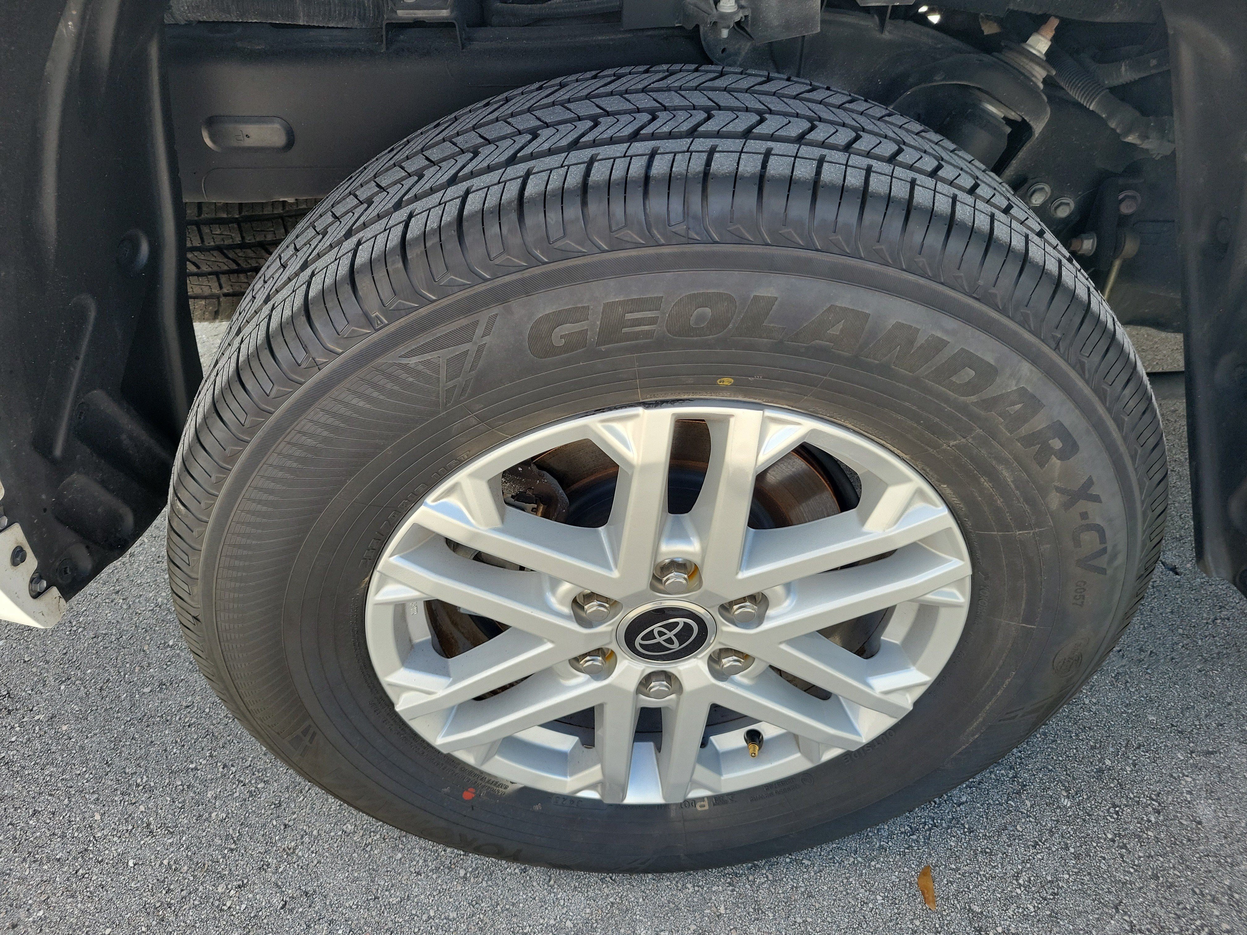 Used 2024 Toyota Tundra SR5 w/ SR5 Premium Package AWD/4WD image 8