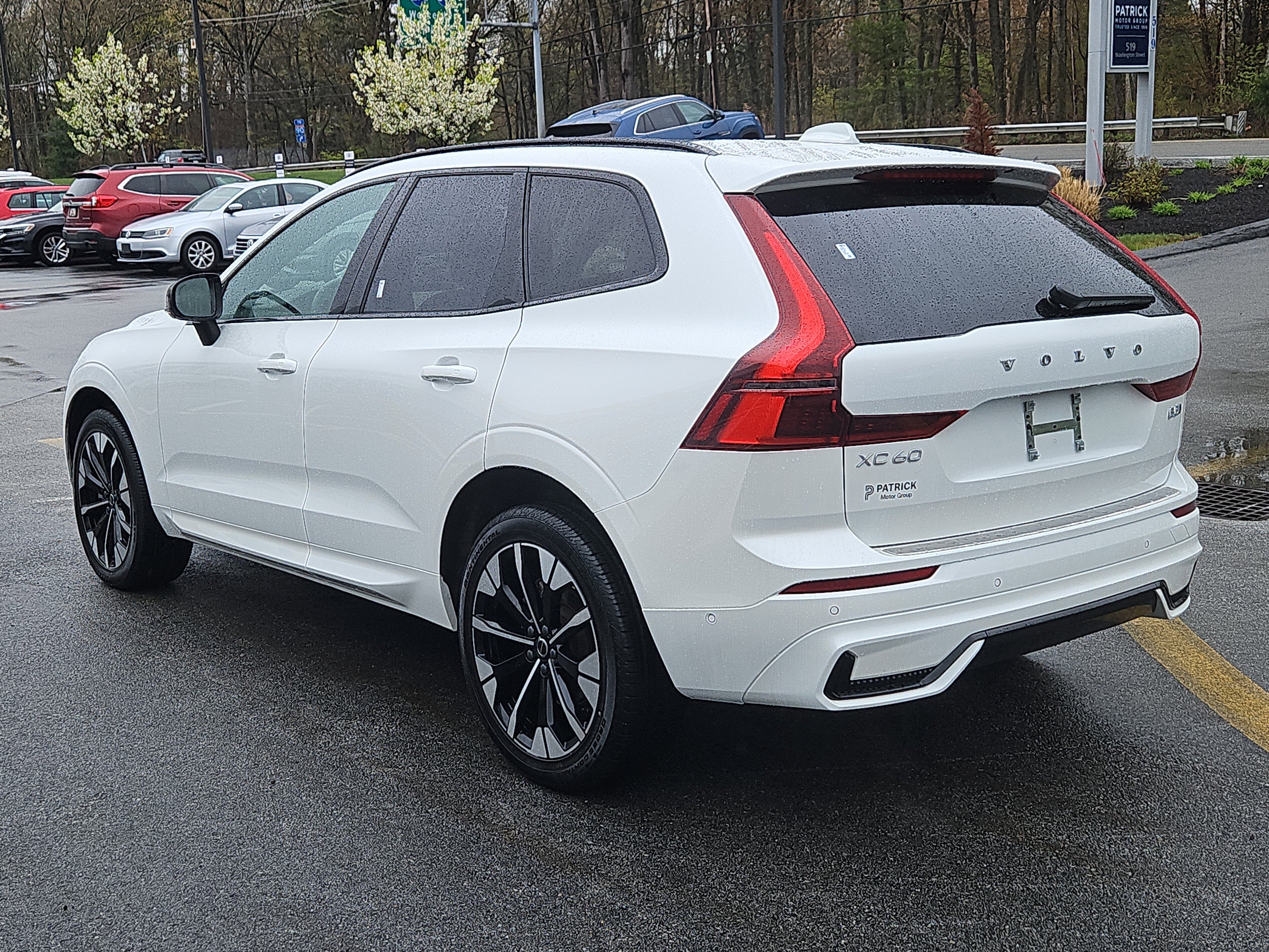 Used 2026 Volvo XC60 B5 Plus w/ Protection Package Premier AWD/4WD image 27