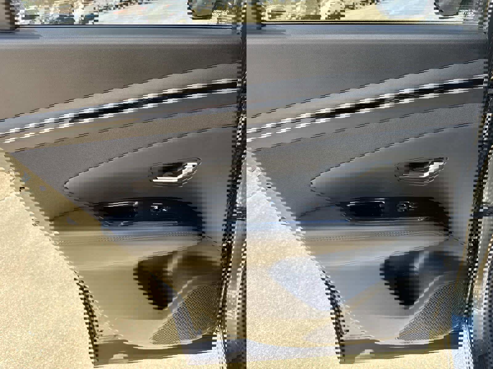 Used 2023 Hyundai Tucson Limited image 28