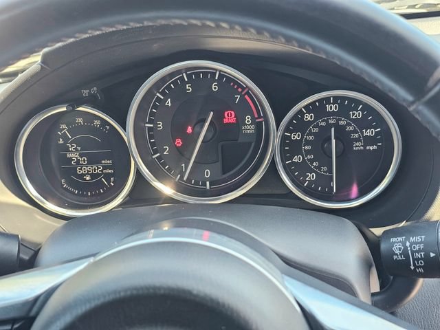 Used 2016 MAZDA MX-5 Miata Club RWD image 26