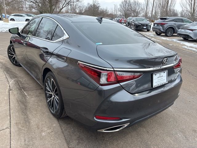 Used 2024 Lexus ES 350 w/ Premium Package image 4