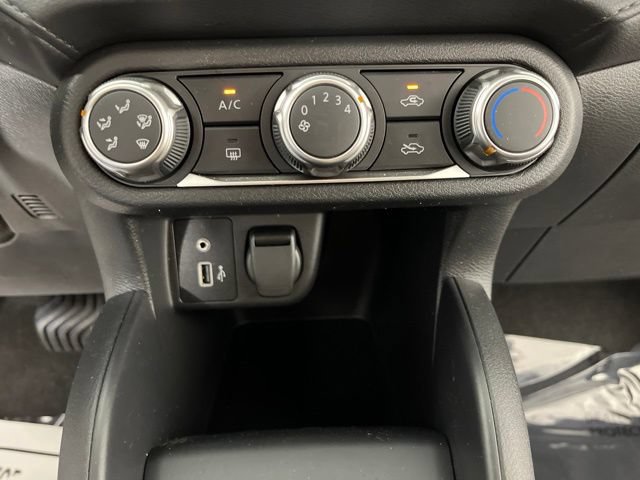 Certified 2025 Nissan Versa S w/ Trunk Package FWD image 27