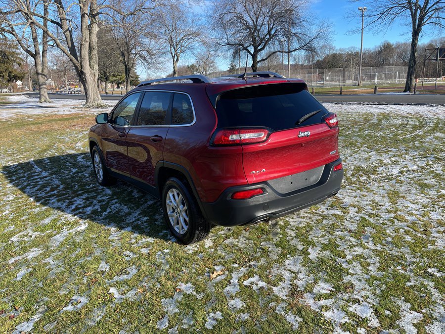 Used 2016 Jeep Cherokee Latitude image 8
