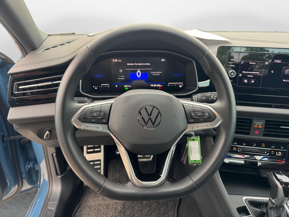 Used 2026 Volkswagen Jetta Sport FWD image 10
