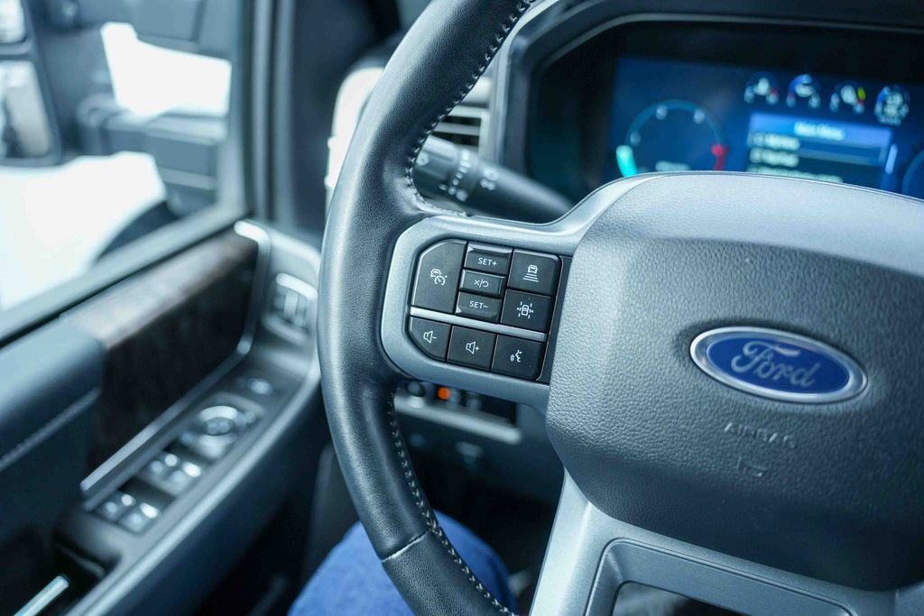 Used 2024 Ford F250 Lariat w/ Lariat Ultimate Package image 33