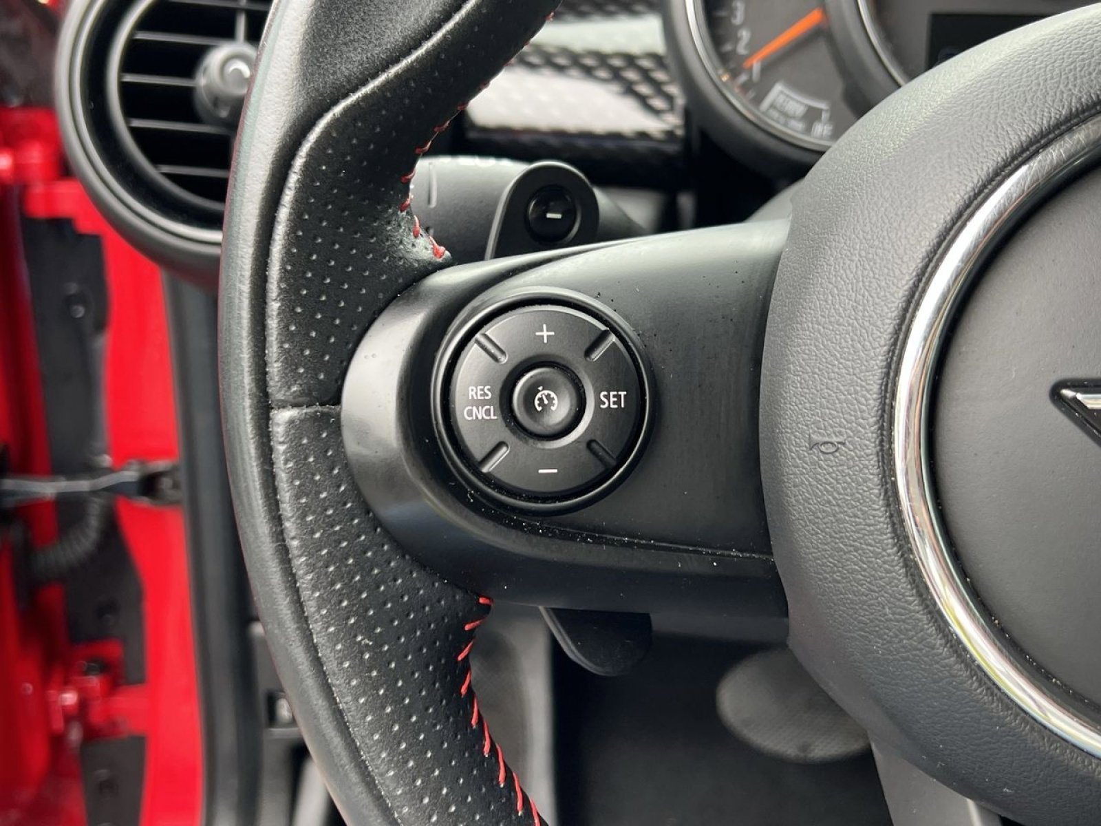 Used 2021 MINI Cooper S image 34
